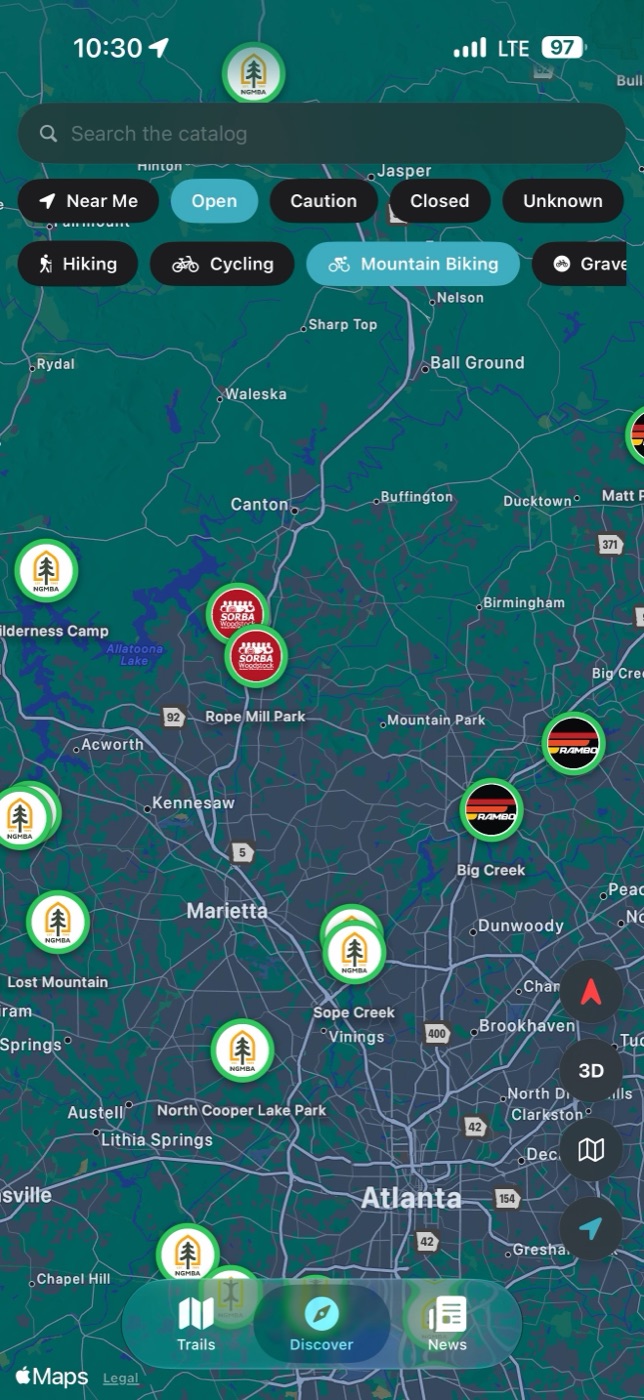 Discover map with status-ringed pins